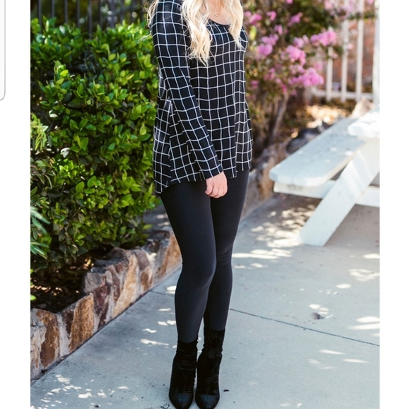 LuLaRoe Lynnae - Picture 7 of 10